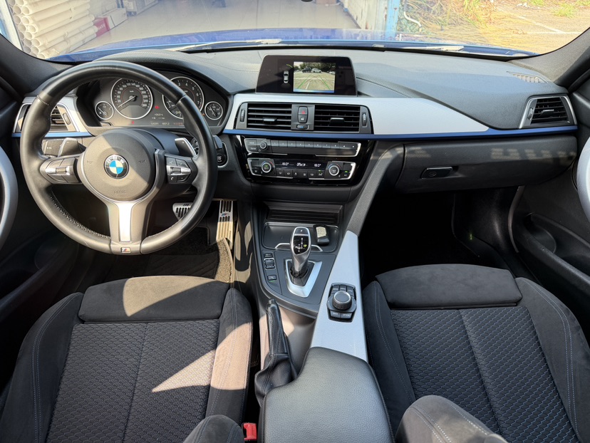 BMW 3 Series 2017 car image #9