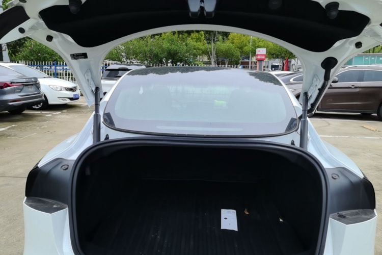 Tesla Model 3 2025 #19 Tesla Model 3 2025 car image #19