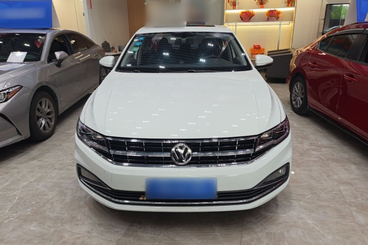 Volkswagen Bora 2020 car image #3
