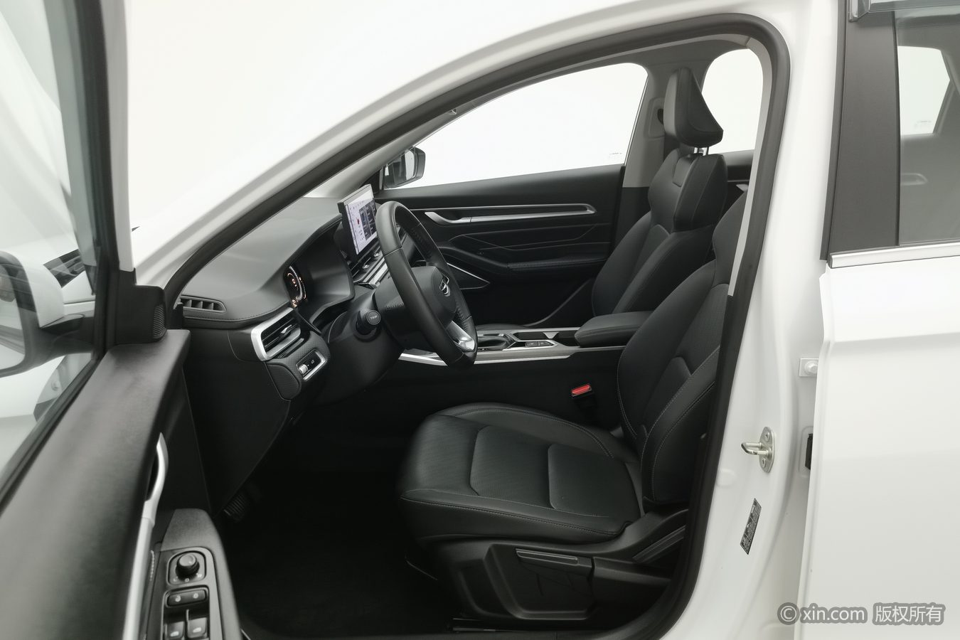 GEELY Emgrand 2024 car image #10