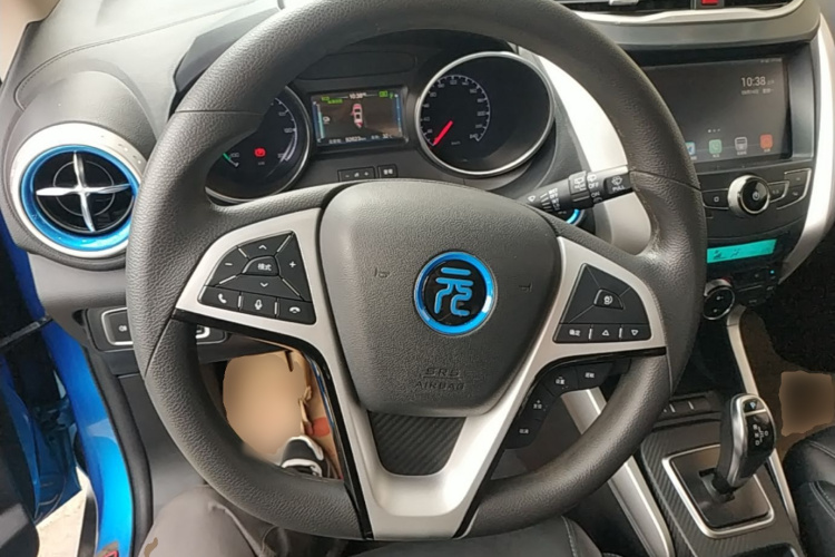BYD Yuan New Energy 2019 car image #15