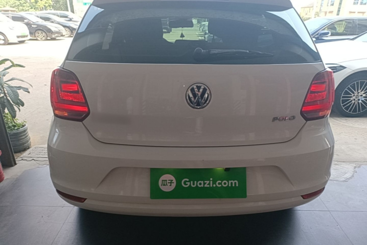 Volkswagen Polo 2018 car image #6
