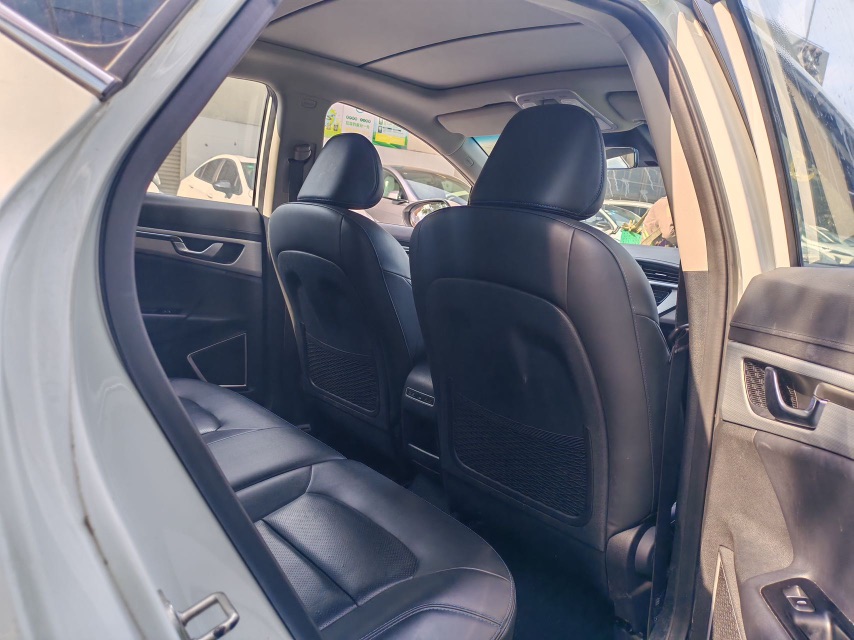 GEELY Emgrand GSe 2018 #4 GEELY Emgrand GSe 2018 car image #4