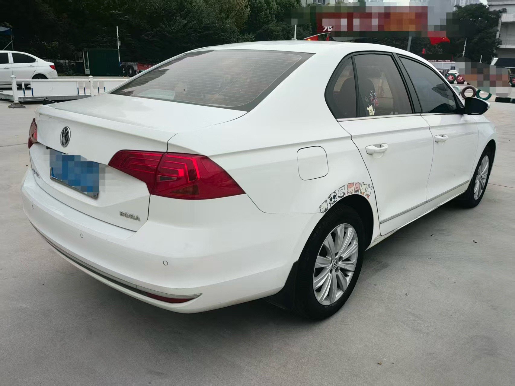Volkswagen Bora 2016 car image #6