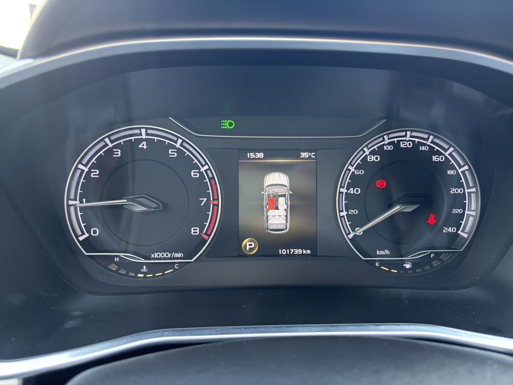 GEELY Coolray 2019 car image #5