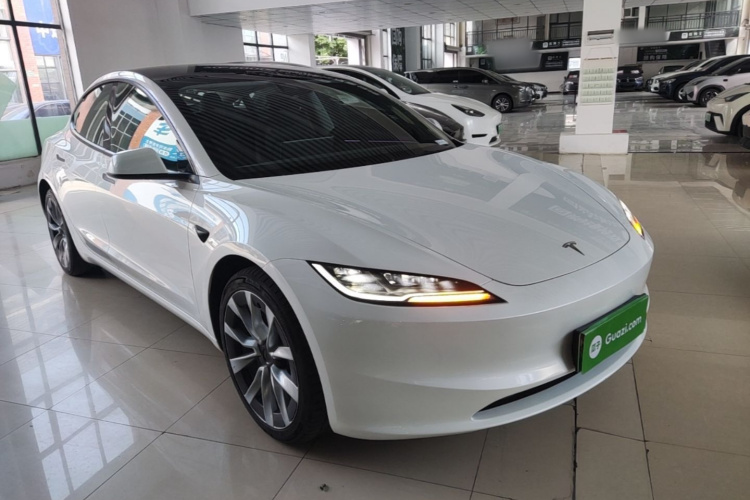 Tesla Model 3 2024 #4 Tesla Model 3 2024 car image #4