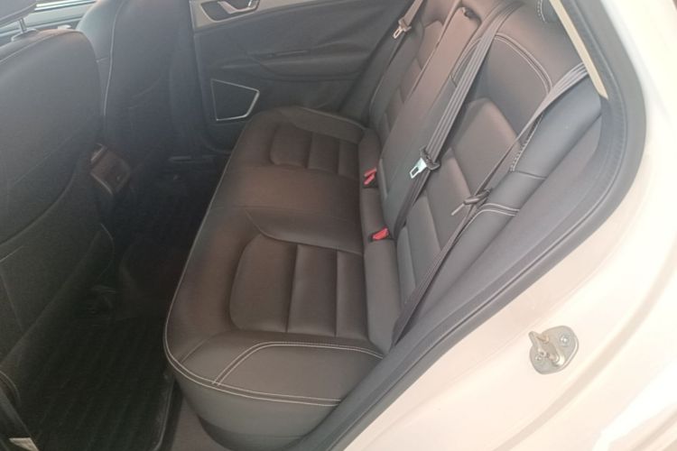 GEELY Emgrand GL 2017 car image #17