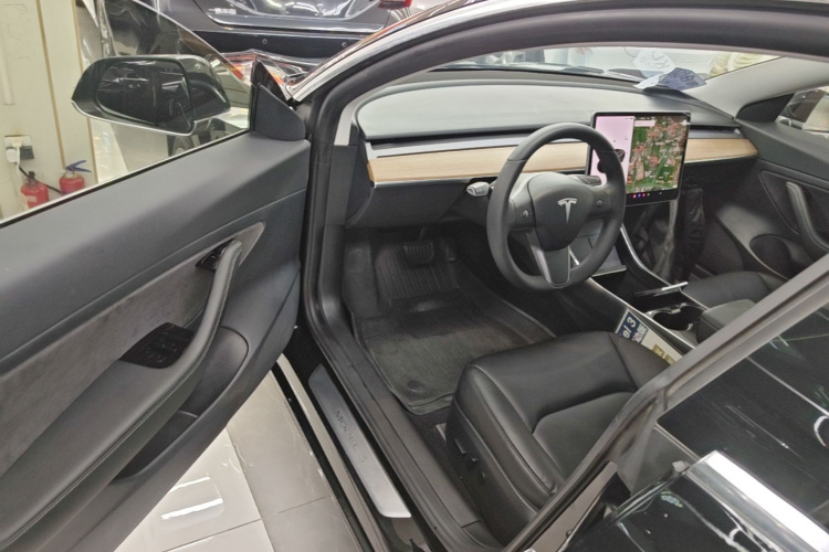 Tesla Model 3 2020 #12 Tesla Model 3 2020 car image #12