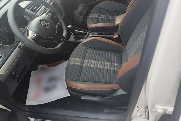 Volkswagen Lavida 2021 imagen de coche #15