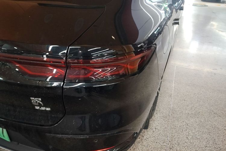 BYD Han 2024 car image #8