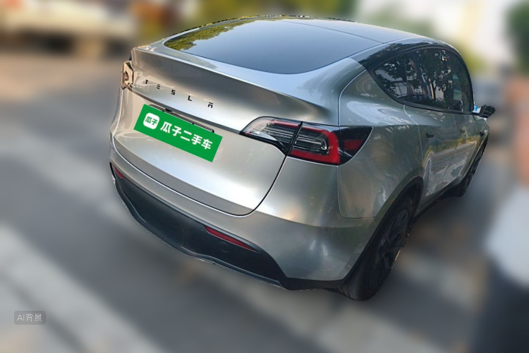 Tesla Model Y 2024 car image #7