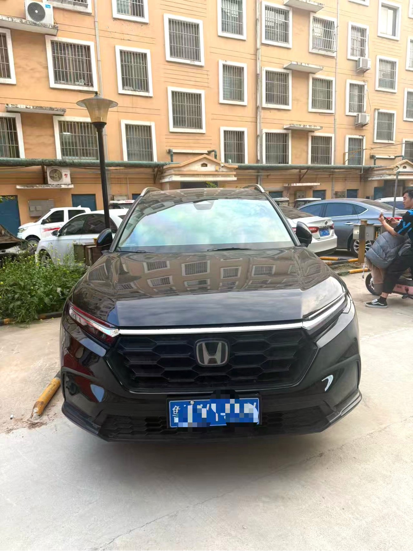 Honda CR-V 2023 car image #3