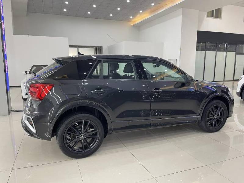 Audi Q2L 2024 #4 Audi Q2L 2024 car image #4