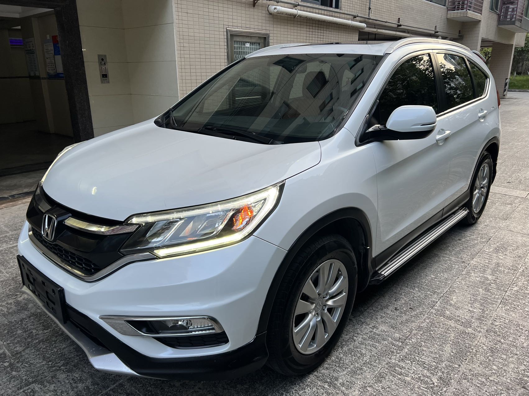 Honda CR-V 2016 Honda CR-V 2016 car image