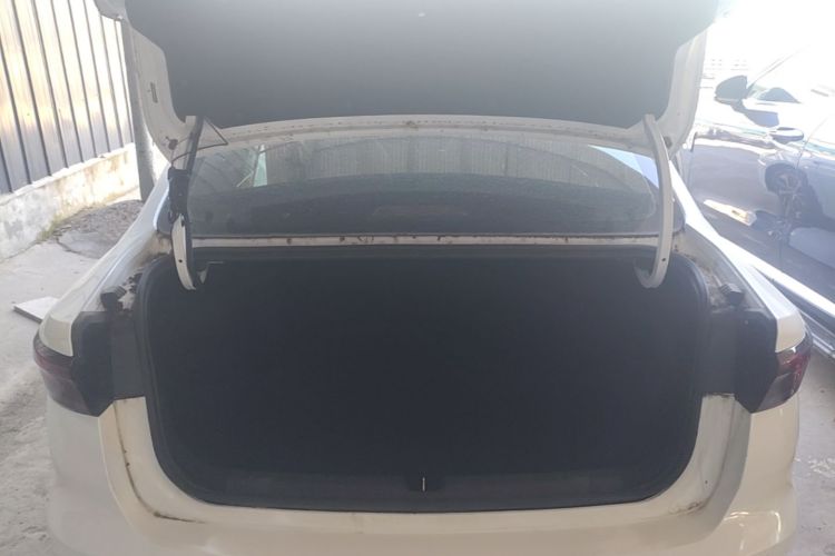 GEELY Emgrand 2024 #19 GEELY Emgrand 2024 immagine di auto #19