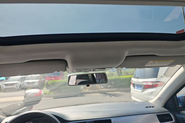 Volkswagen Santana 2016 صورة سيارة #18