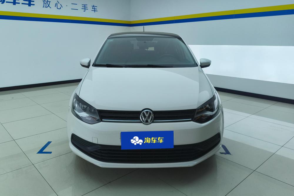 Volkswagen Polo 2019 car image #2