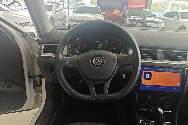 Volkswagen Bora 2020 car image #11