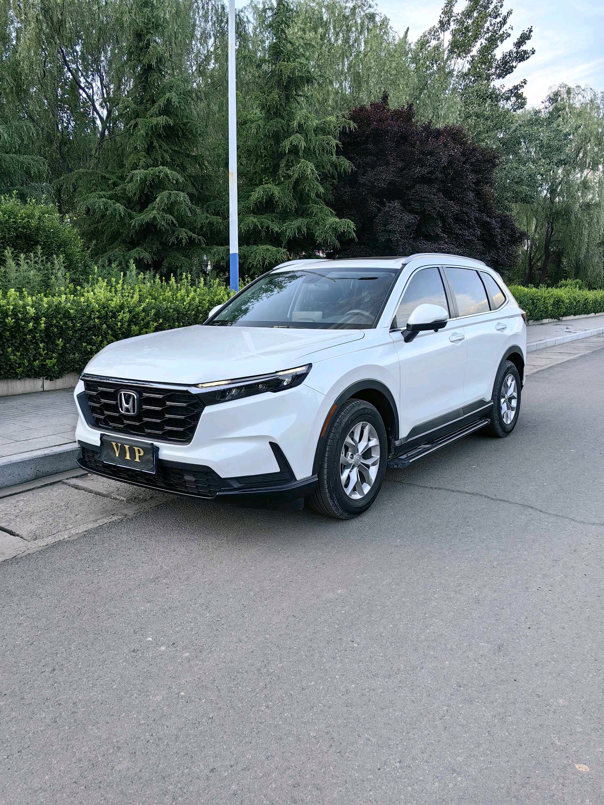 Honda CR-V 2023 Honda CR-V 2023 car image