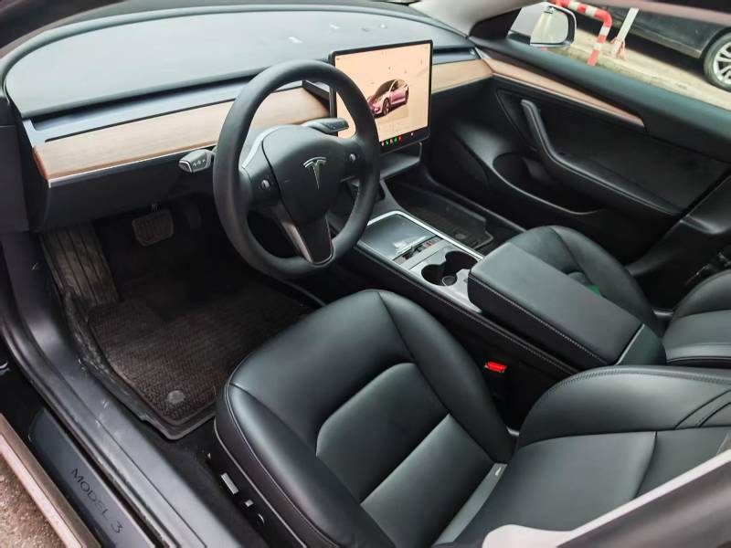 Tesla Model 3 2023 #5 Tesla Model 3 2023 car image #5