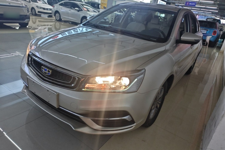 GEELY Emgrand 2019 #2 GEELY Emgrand 2019 car image #2