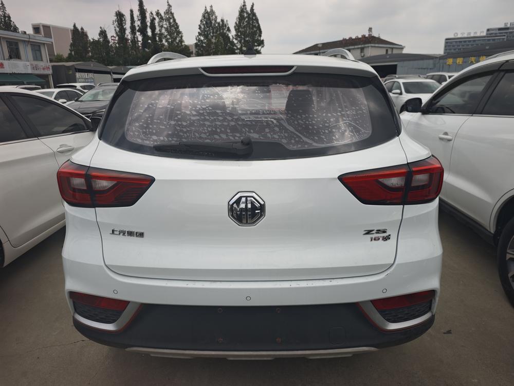 MG ZS 2017 #5 MG ZS 2017 car image #5
