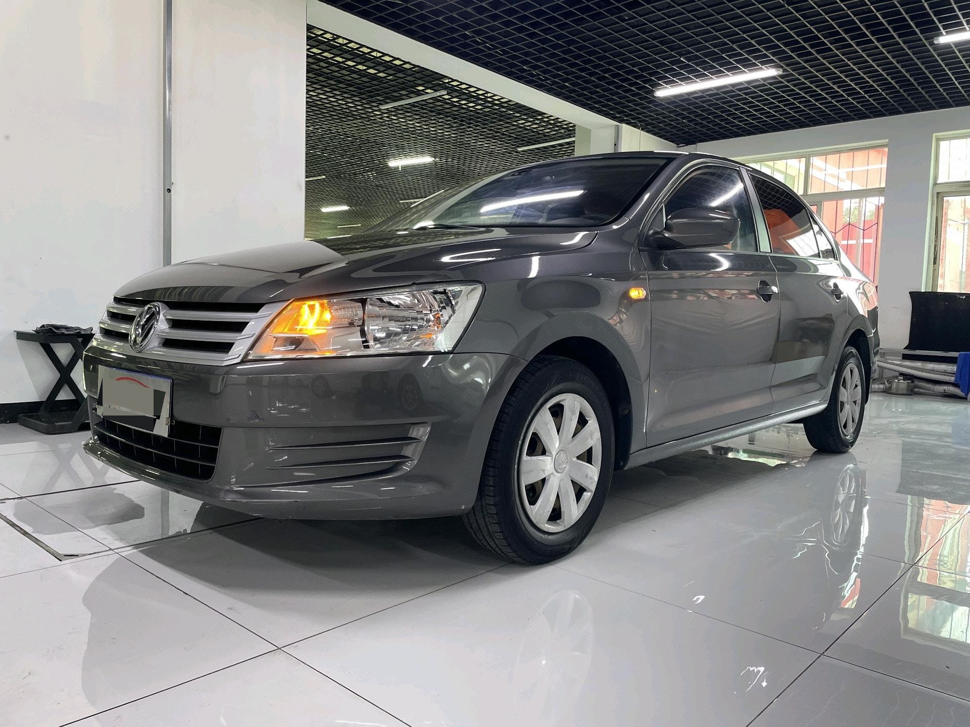 Volkswagen Santana 2014 Volkswagen Santana 2014 car image