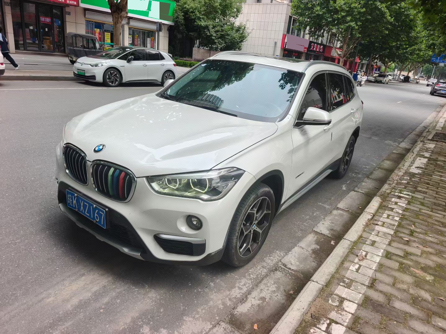 2017 car image 