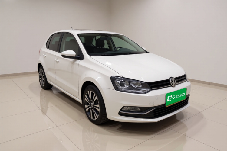Volkswagen Polo 2019 car image #4