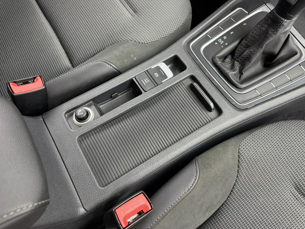 Volkswagen Golf 2018 imagen de coche #14