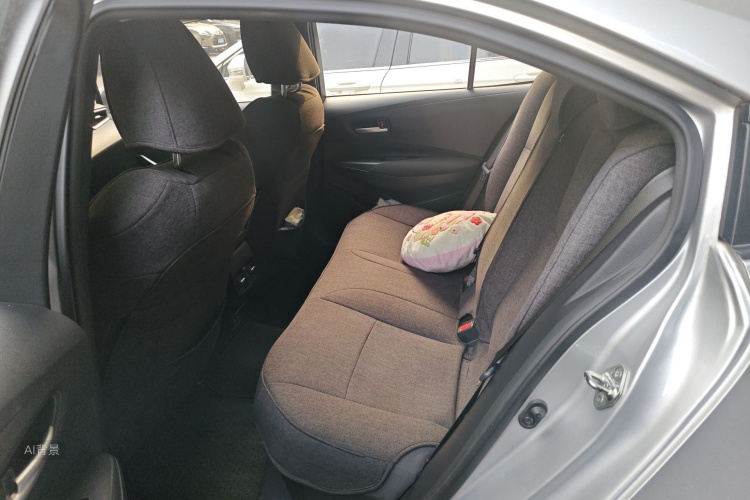 Toyota Corolla 2021 immagine di auto #19