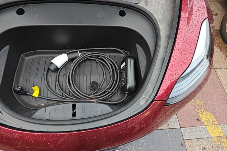 Tesla Model 3 2022 car image #29