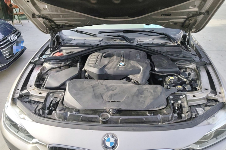 BMW 3 Series 2017 #20 BMW 3 Series 2017 car image #20