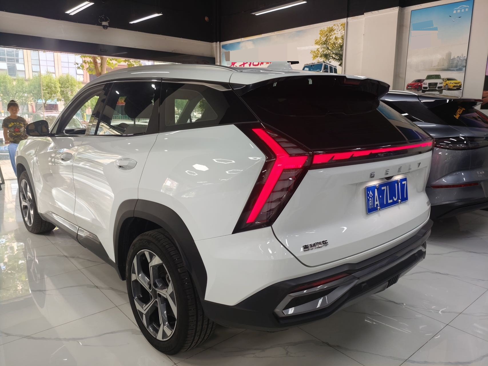 GEELY Boyue L 2023 изображение автомобиля #5