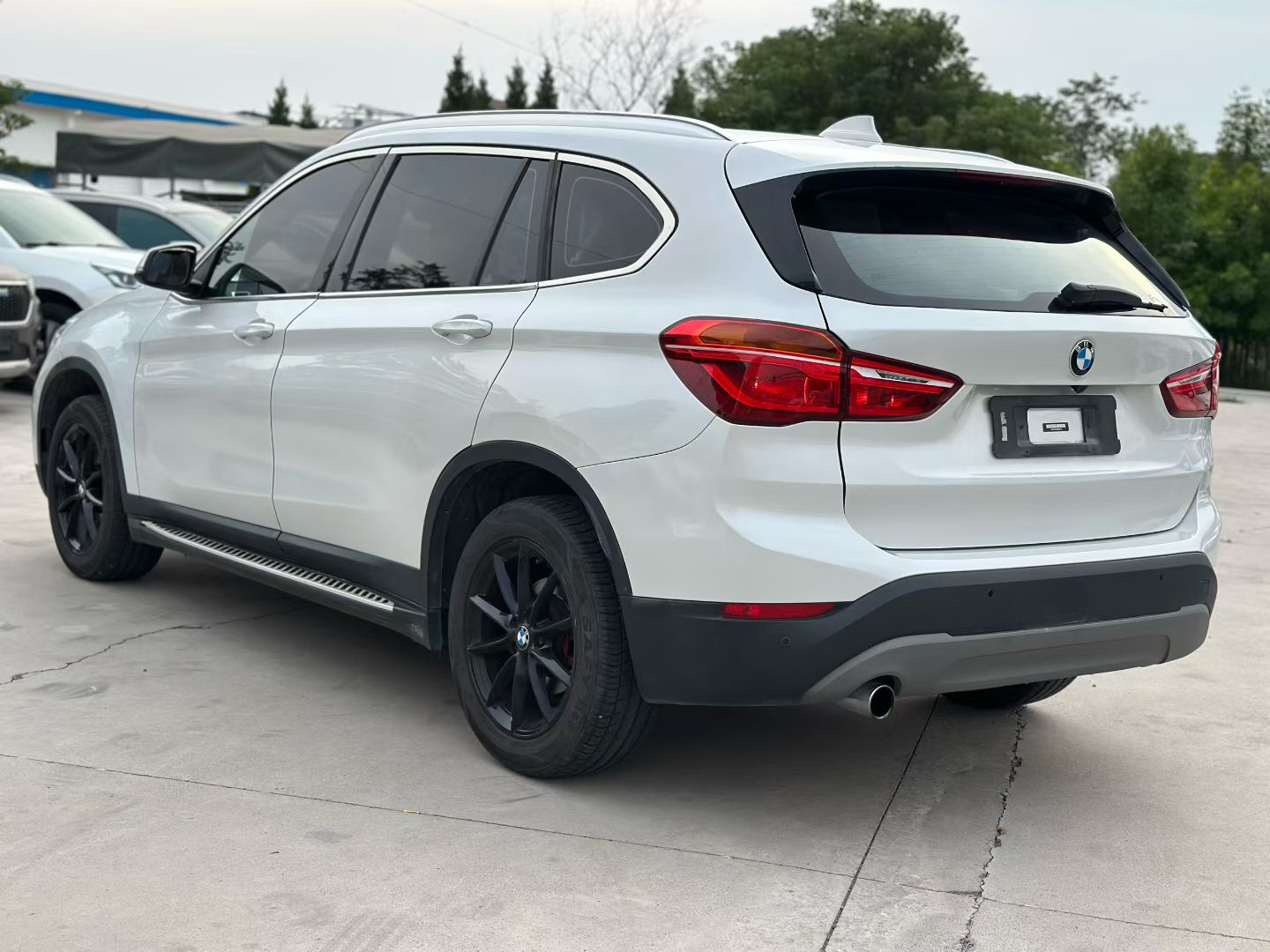 BMW X1 2017 #3 BMW X1 2017 car image #3