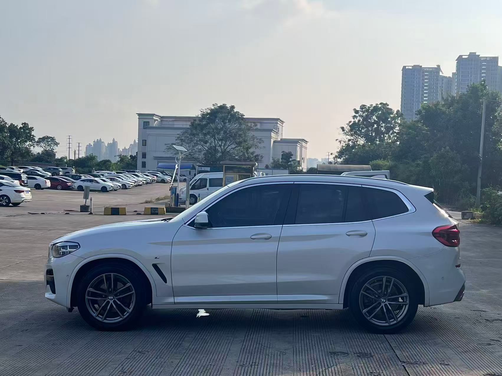 BMW X3 2020 car image #4