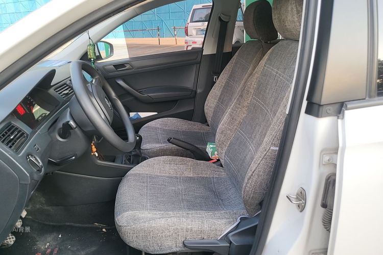 Volkswagen Santana 2016 car image #17