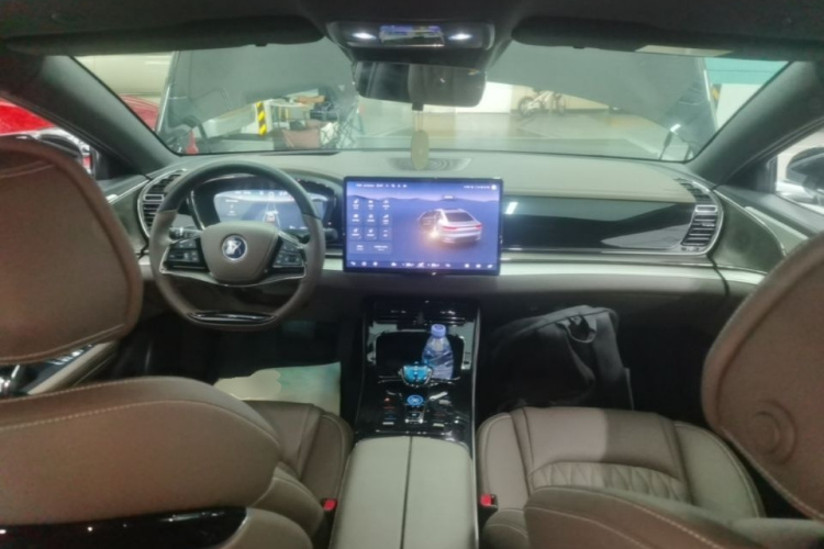 BYD Han 2024 car image #10