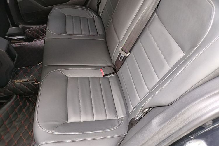 Volkswagen Lavida 2017 car image #17