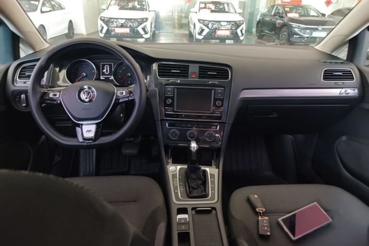 Volkswagen Golf 2018 #10 Volkswagen Golf 2018 car image #10