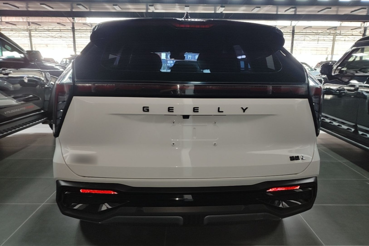 GEELY Boyue L 2024 #4 GEELY Boyue L 2024 imagen de coche #4