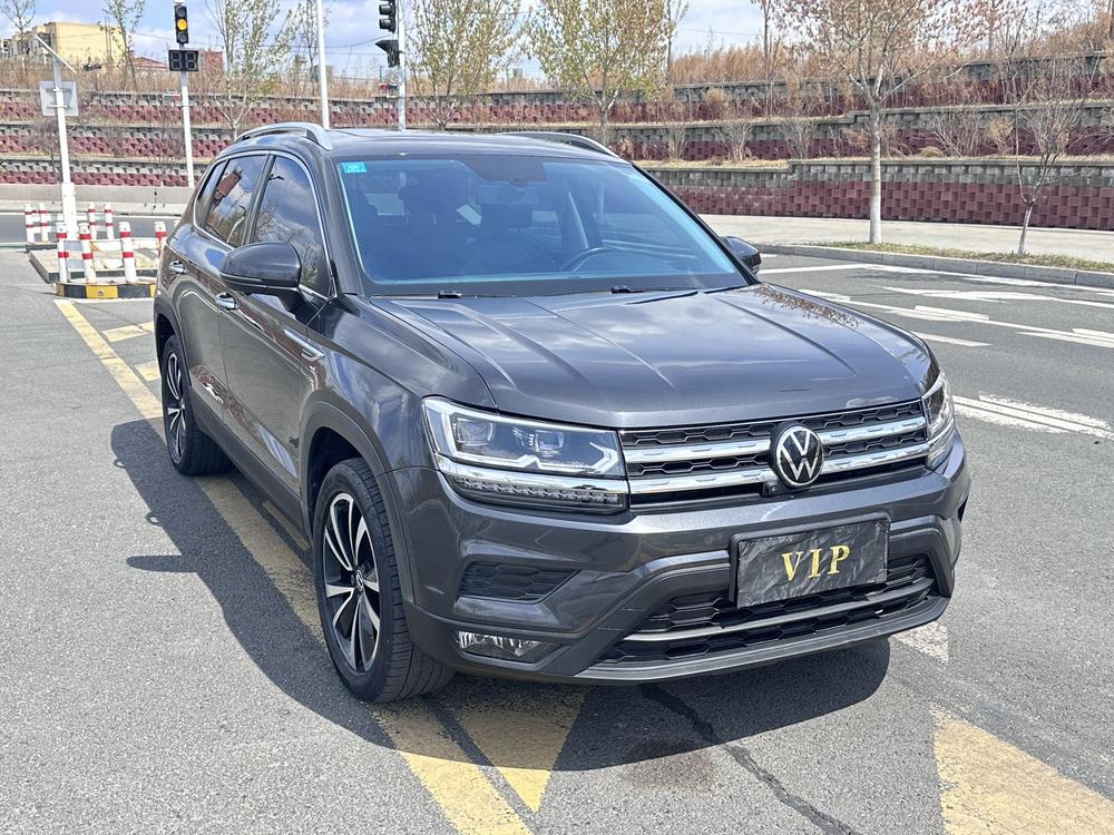 Volkswagen Tharu 2021 car image #3