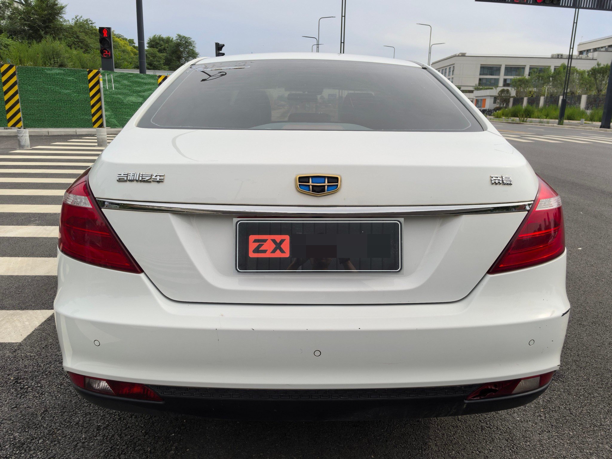 GEELY Emgrand 2017 #5 GEELY Emgrand 2017 изображение автомобиля #5