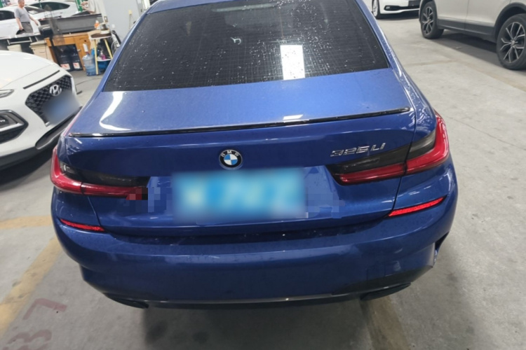 BMW 3 Series 2021 #6 BMW 3 Series 2021 car image #6