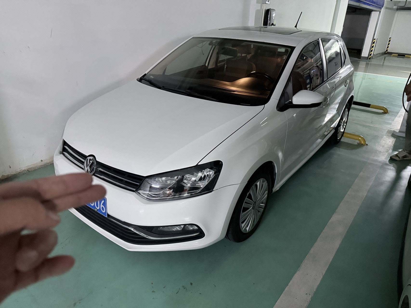Volkswagen Polo 2018 Volkswagen Polo 2018 car image