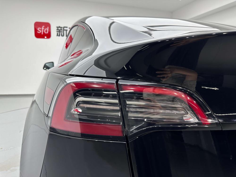 Tesla Model Y 2021 #9 Tesla Model Y 2021 car image #9