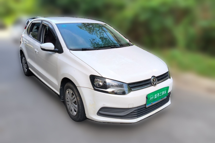 Volkswagen Polo 2017 car image #6