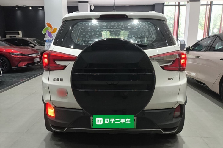 BYD Yuan New Energy 2019 car image #4