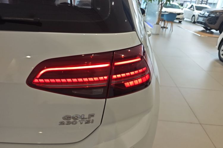 Volkswagen Golf 2018 #8 Volkswagen Golf 2018 car image #8