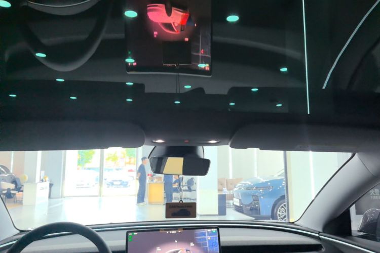 Tesla Model 3 2024 #18 Tesla Model 3 2024 car image #18